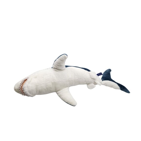 Newport Aquariums X Large stuffed Shark - Picture 3 of 5